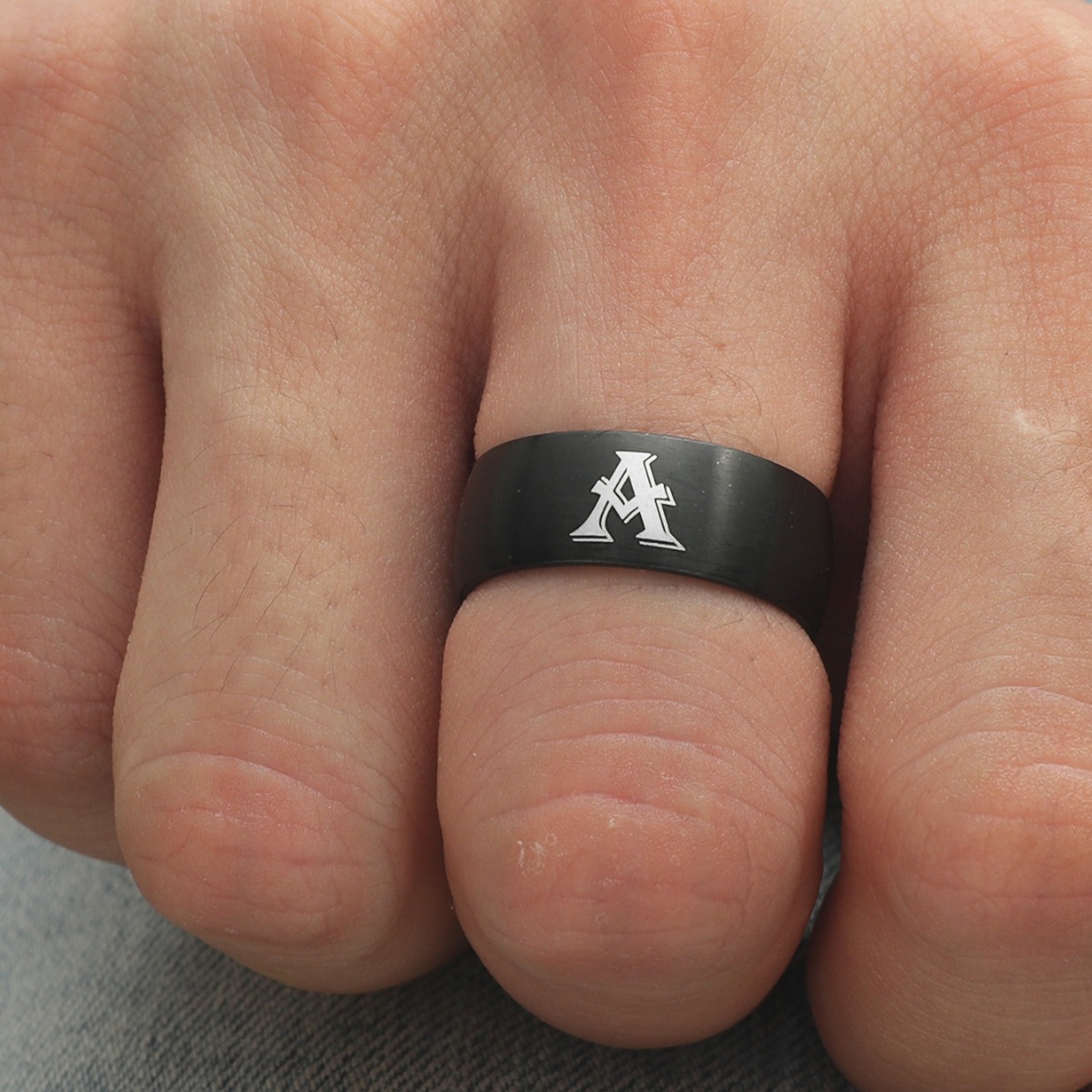 Anillo con inicial personaliza - Wedding Z reseña y precio