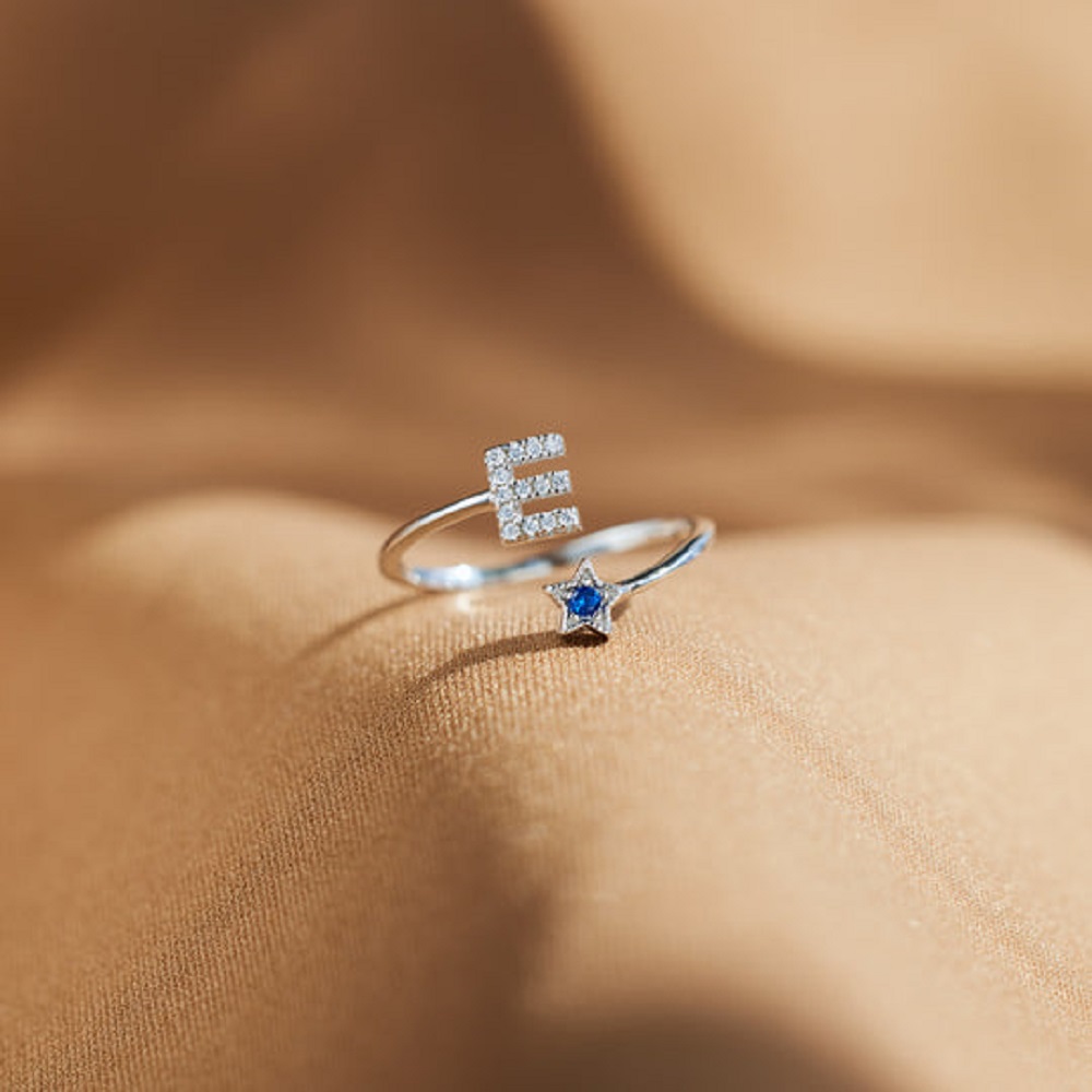 YOU WERE BORN TO SHINE INITIAL - Wedding Z reseña y precio